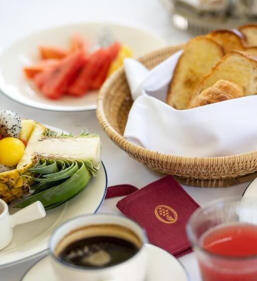 Charras Bhawan Hotel And Residences