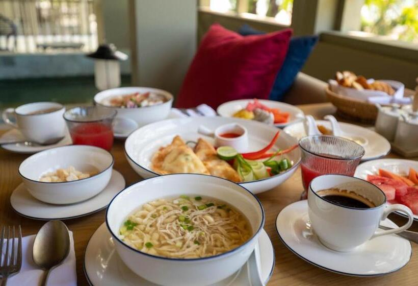 Charras Bhawan Hotel And Residences