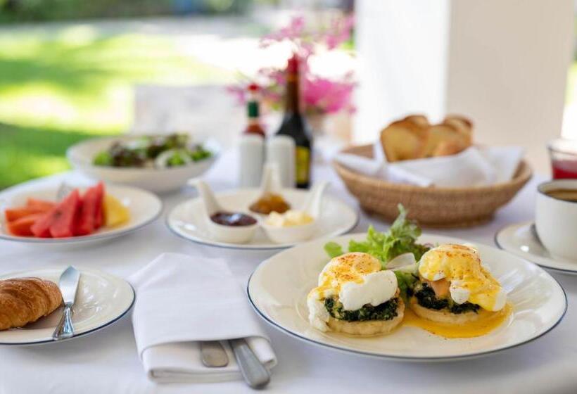 Charras Bhawan Hotel And Residences