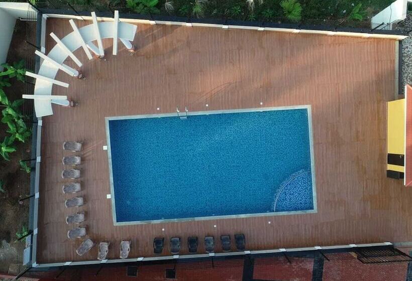 فندق Cliff Heaven