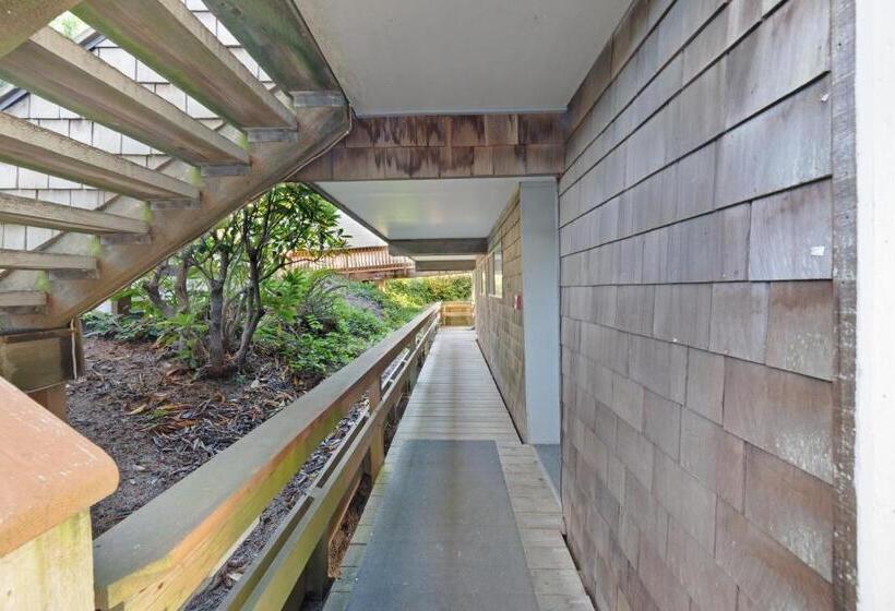 בית מלון כפרי Embarcadero Bay View