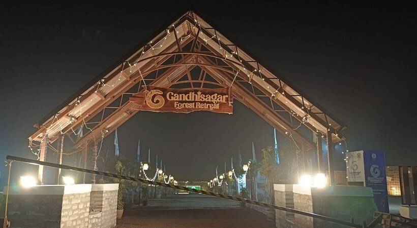 호텔 Gandhisagar Forest Retreat