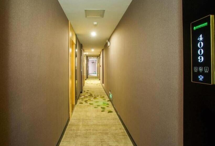 酒店 Green Tree Inn Express Yulin Chinese Medicine Port