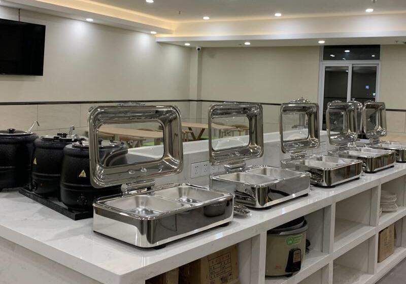 Отель Greentree Inn Anhui Suzhou Yongqiao District Qingy