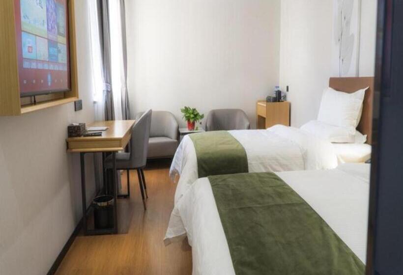 Отель Greentree Inn Express Datong Highspeed Railway Station Old City Wall