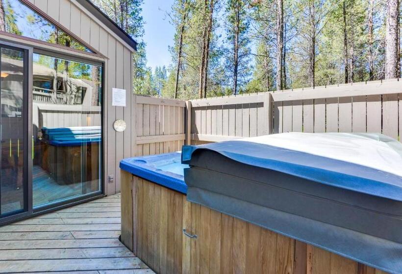 هتل Meadow House 11 | Discover Sunriver