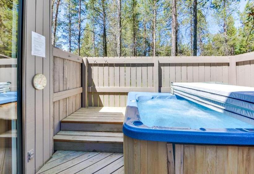 هتل Meadow House 11 | Discover Sunriver