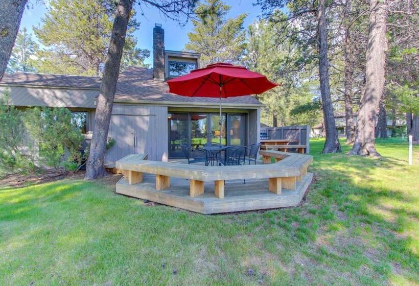 هتل Meadow House 30 | Discover Sunriver