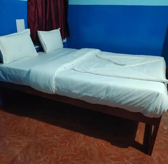 호텔 Om Baga Residency Inn