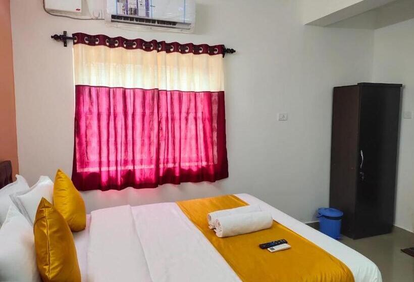 호텔 Om Baga Residency Inn