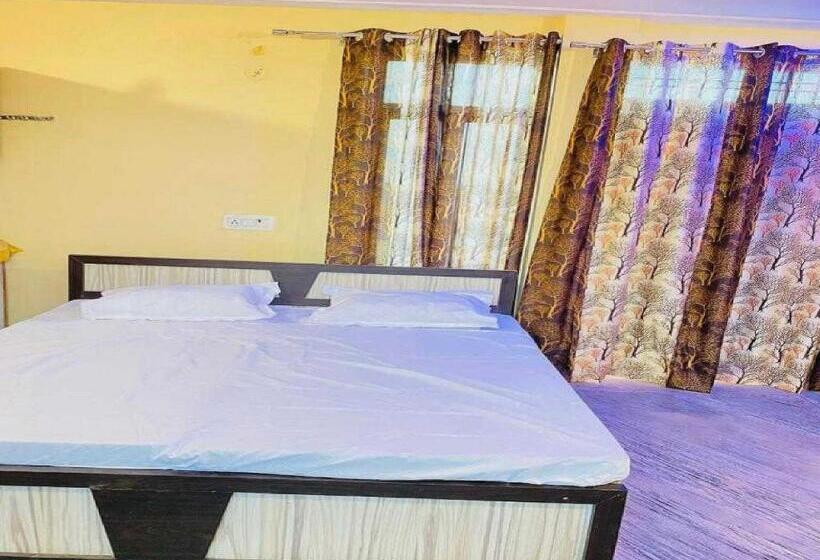 هتل Oyo 70047 Apna  And Restaurant