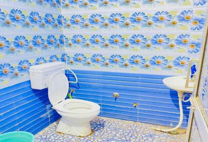 هتل Oyo 70047 Apna  And Restaurant