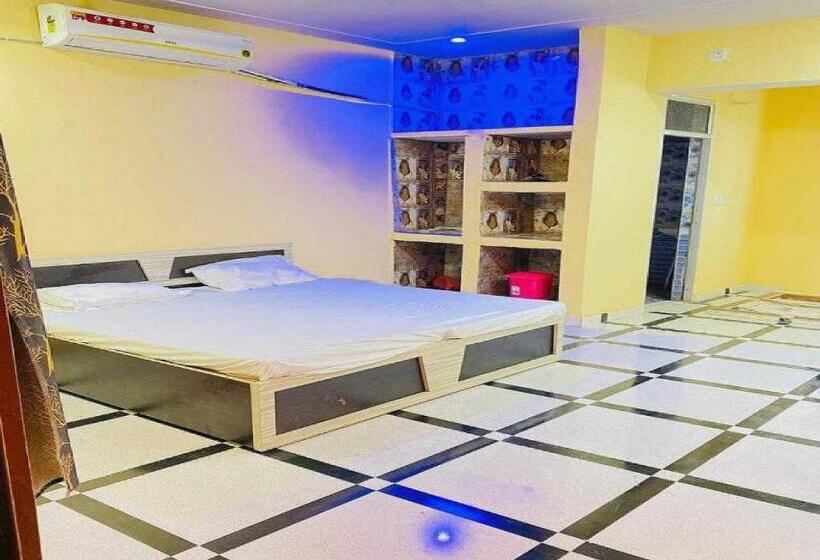 هتل Oyo 70047 Apna  And Restaurant