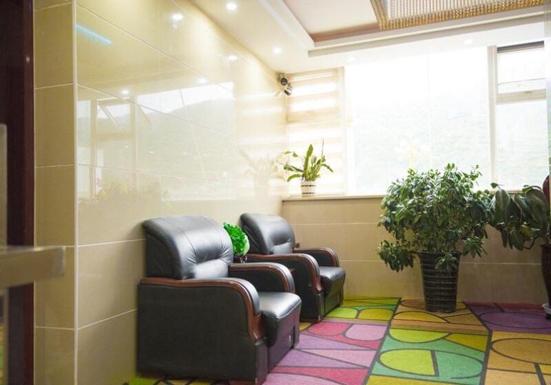 فندق Shell Dingxi Mincounty Minzhou East Road