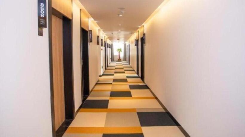 Shell Hotel Fuyang Linquan County Qianjin Road Tenghui International City