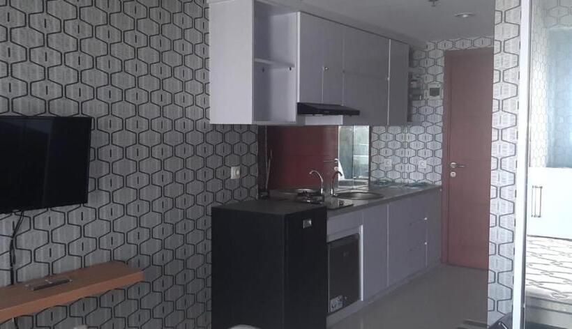 Отель Mahogany X Sagita Karawang