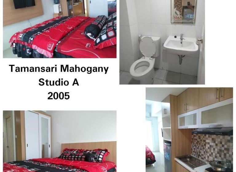 Отель Mahogany X Sagita Karawang