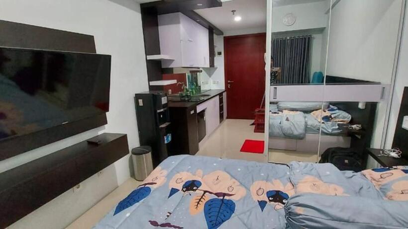 Отель Mahogany X Sagita Karawang