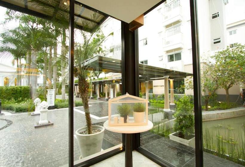 Отель The Green View