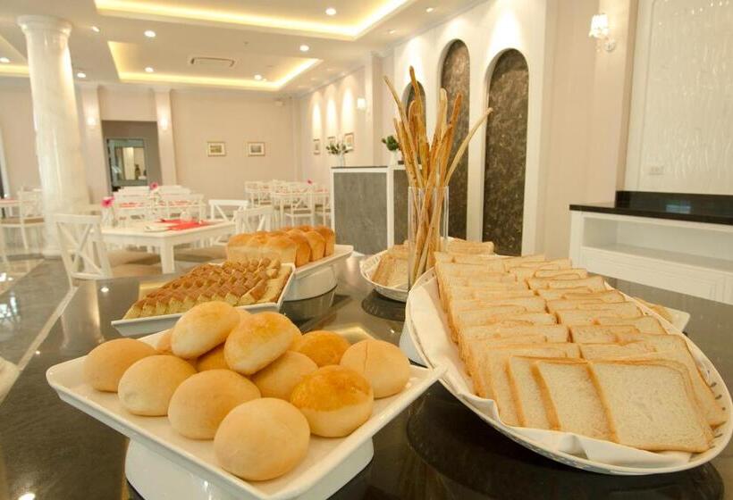 Отель The Green View