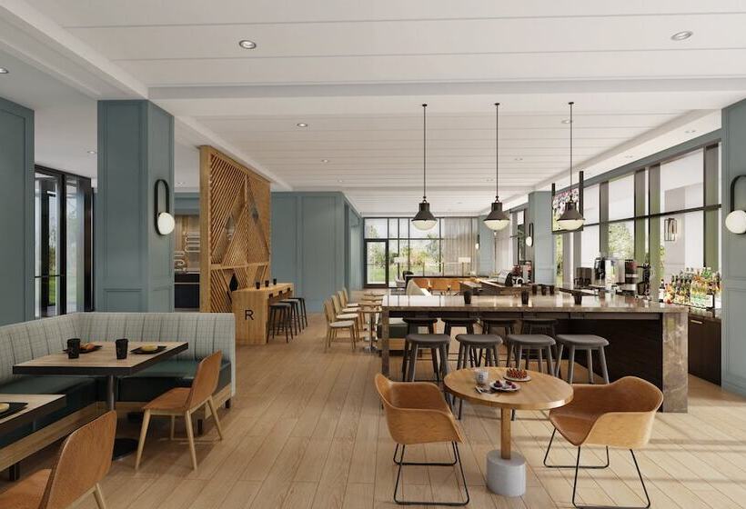 The Highlander Hotel Radford