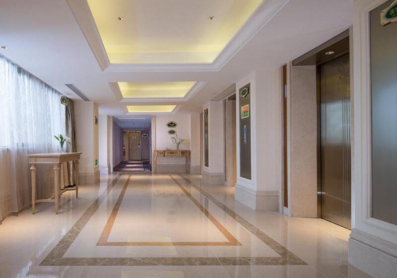 호텔 Vienna International