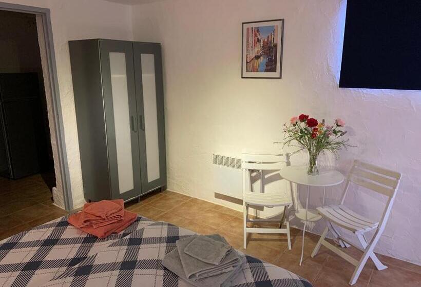 Maison Castellane Chambre D Hotes B&b