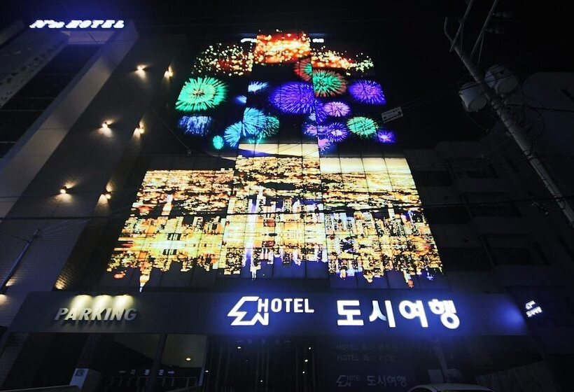 Motel Changwon Myeongseodong Dosi Yeohaeng