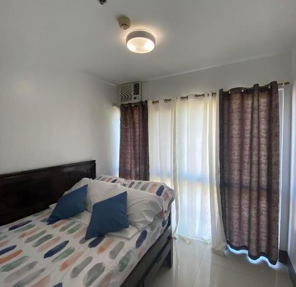 פנסיון Cdo Uptown Condominium
