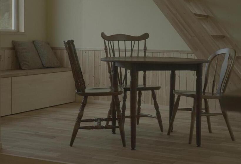 Pensione 小さな森の貸し切り宿forest House Ranapirica