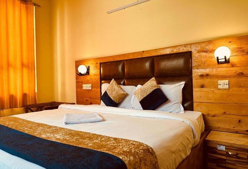 پانسیون Kalinga Grand Manali