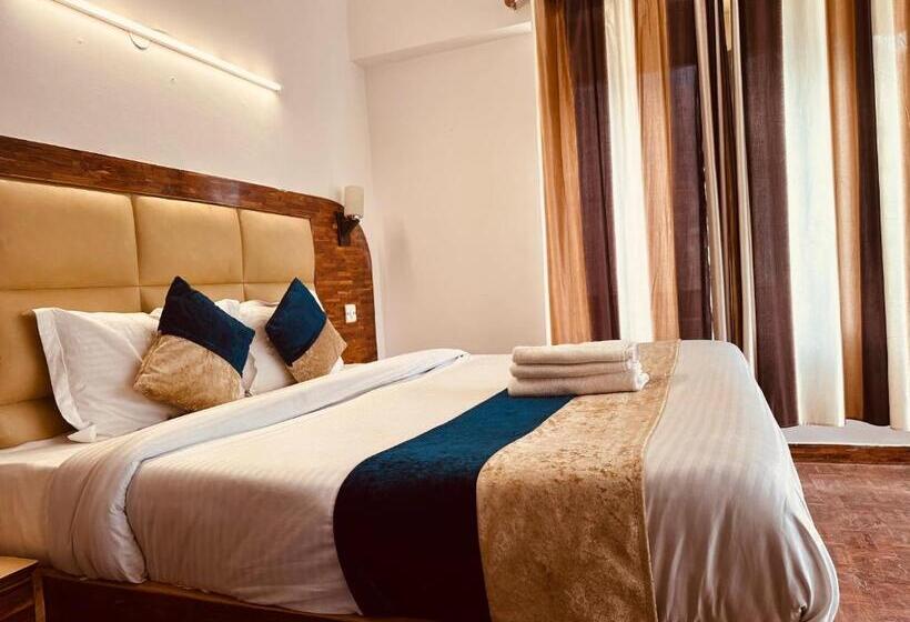 پانسیون Kalinga Grand Manali