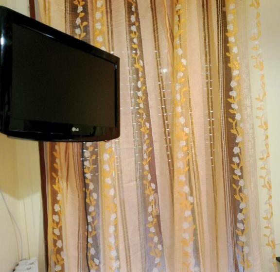 膳宿费 Le Stanze Di Ginevra   Santa Maria A Vico