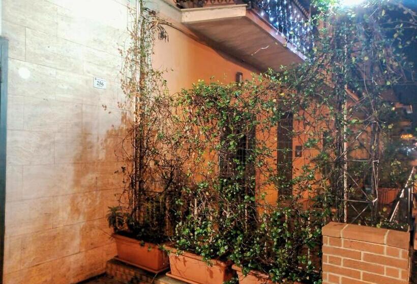 بنسيون Le Stanze Di Ginevra   Santa Maria A Vico