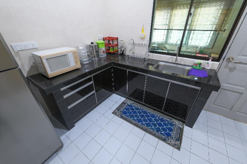 Пансион Oyo Homes 90583 Yogha S Homestay