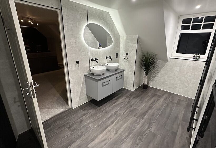 ペンション The Gables Whisky B&b