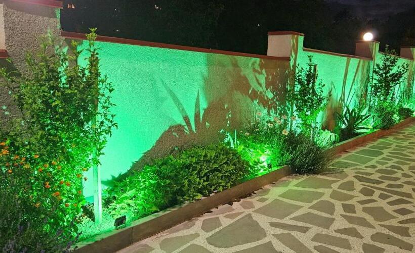 Sierra Hotel Tbilisi