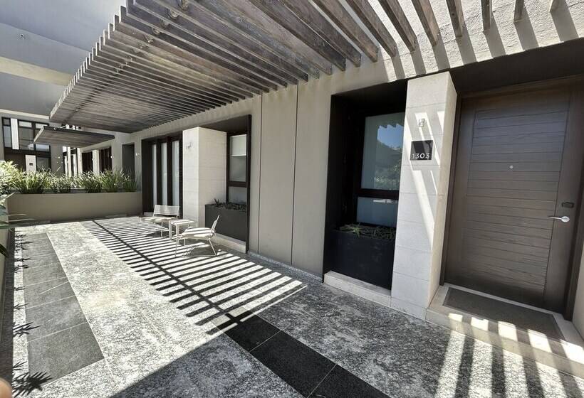 The Paraiso Residences At Marina Cabo