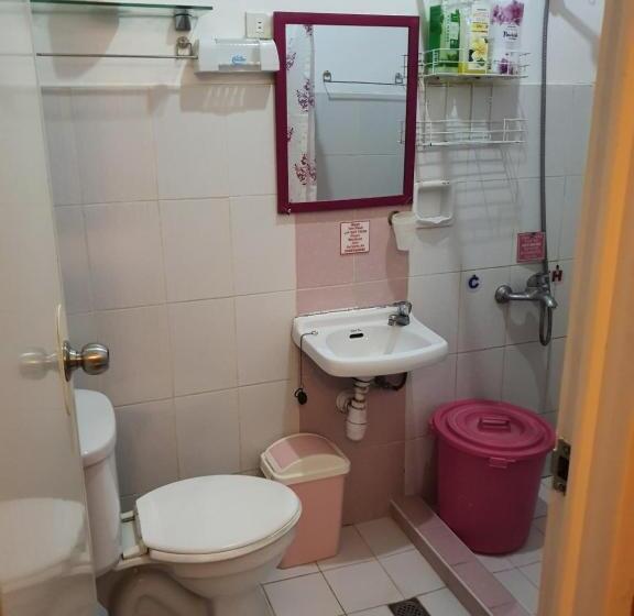 هاستل L & M Hearthstones Lodge