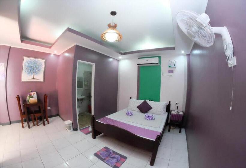 هاستل L & M Hearthstones Lodge