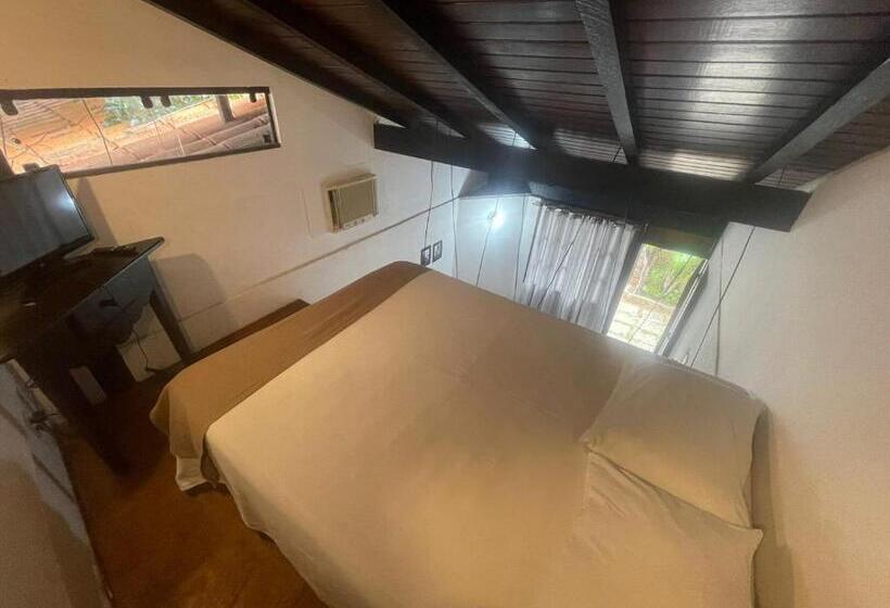 هاستل Pousada Do Adriano