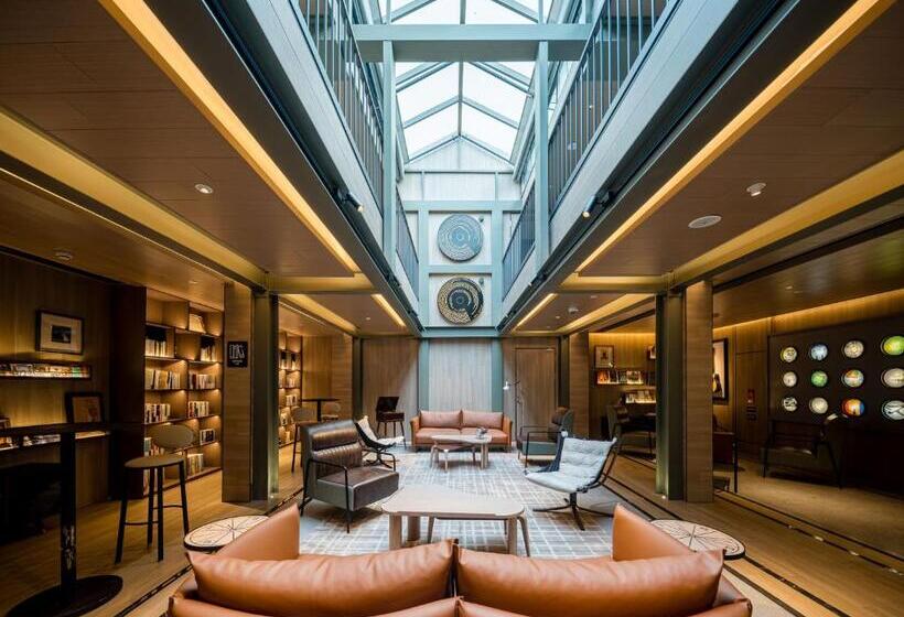 Atour Hotel Shanghai World Expo West Gaoke Road