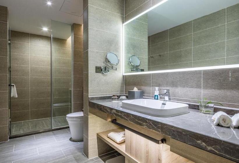 Atour Hotel Weihai Stone Island