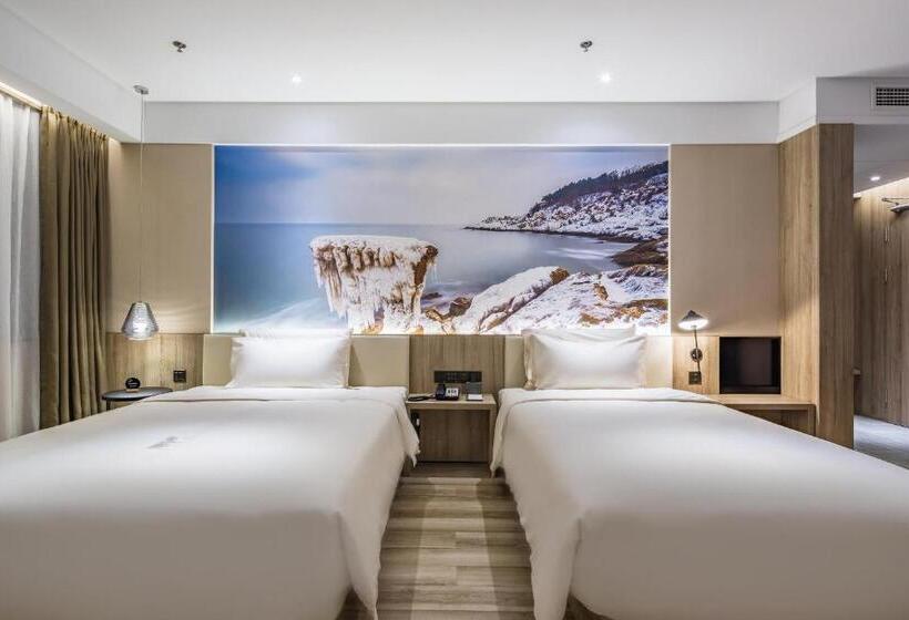 Atour Hotel Weihai Stone Island