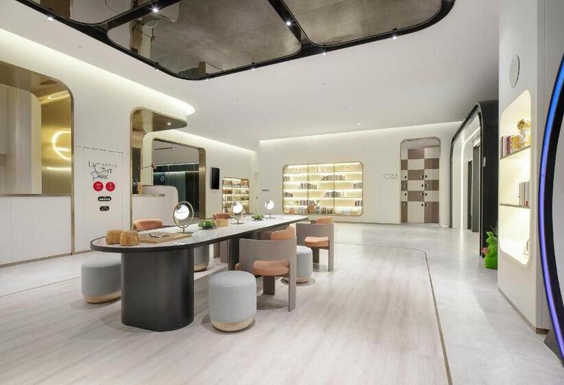 Atour Light Hotel Qingdao International Convention Center