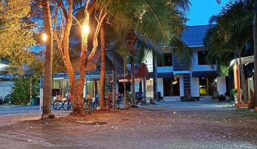 Banyan Resort Bangsaen