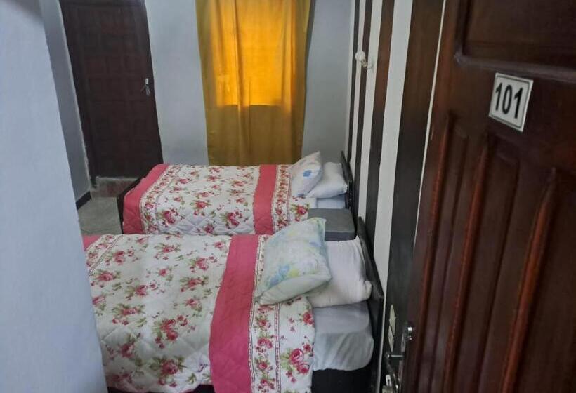 تختخواب و صبحانه Auberge Jaafar