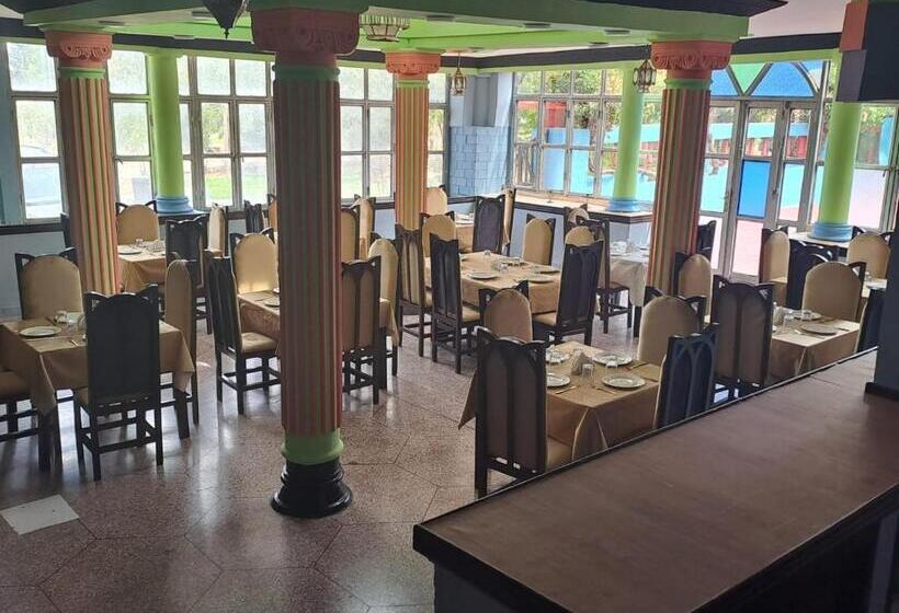 تختخواب و صبحانه Auberge Jaafar