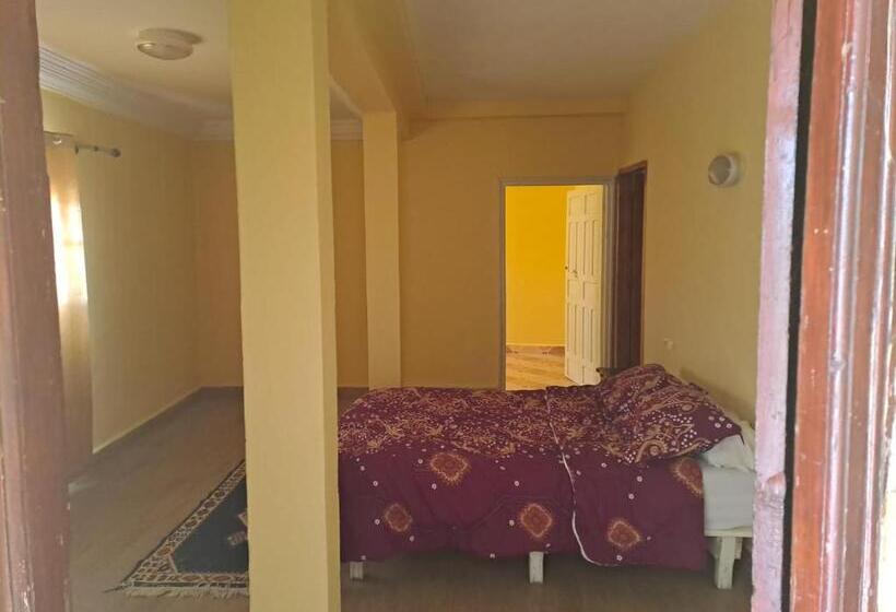 تختخواب و صبحانه Auberge Jaafar