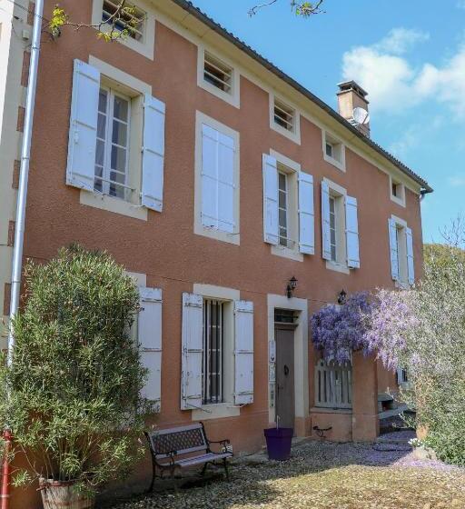 Bed and Breakfast Domaine De Marlas   Chambres D Hôtes